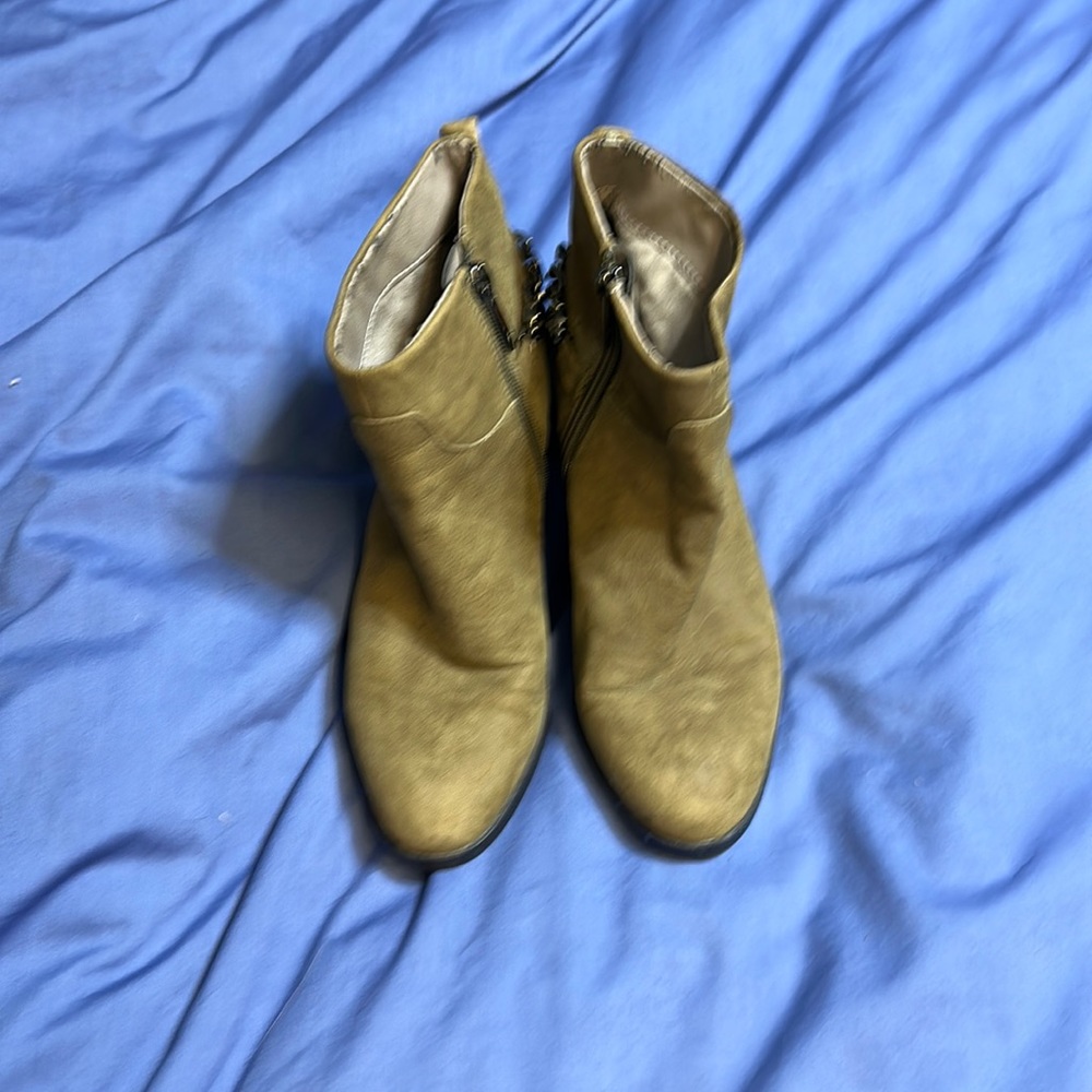 Cute boots